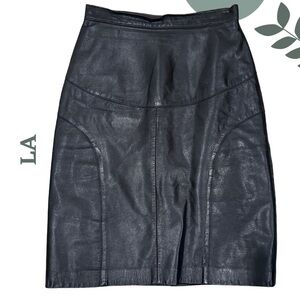 🛍️3/$40 LA Vintage High-Waisted Leather Pencil Skirt – Made in Canada – Size 2
